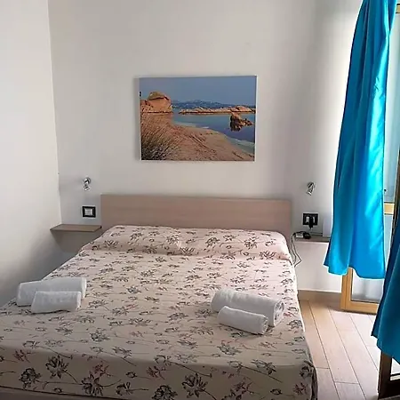 Domo Silvia לינה וארוחת בוקר 3*