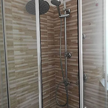 Domo Silvia לינה וארוחת בוקר 3*