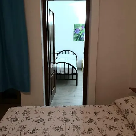 Domo Silvia Bed & Breakfast *