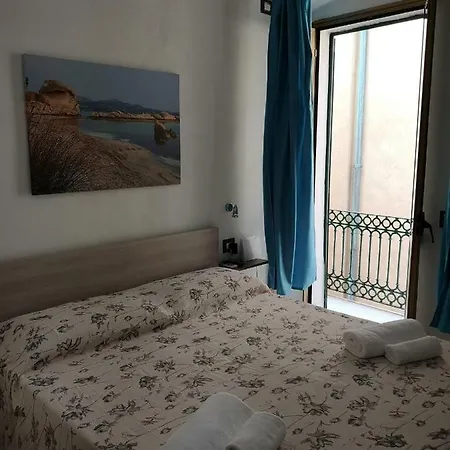Domo Silvia Bed & Breakfast La Maddalena (Sassari)